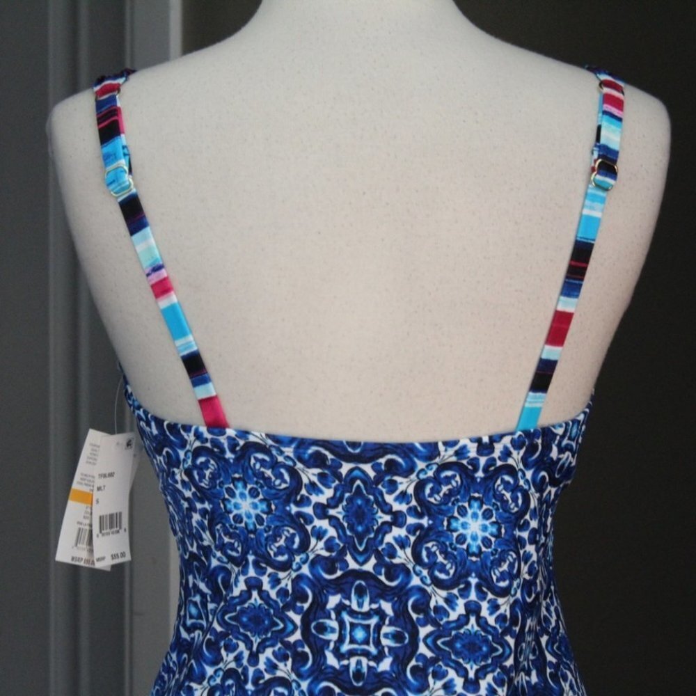 NWT $55 24th & Ocean Viva La Frida Printed Tankini Swimsuit Top Small Medium - Picture 7 of 11